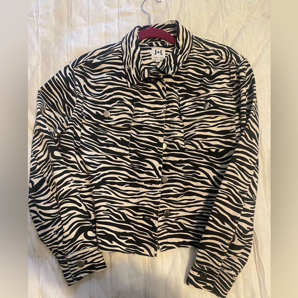 Zebra crop denim jacket